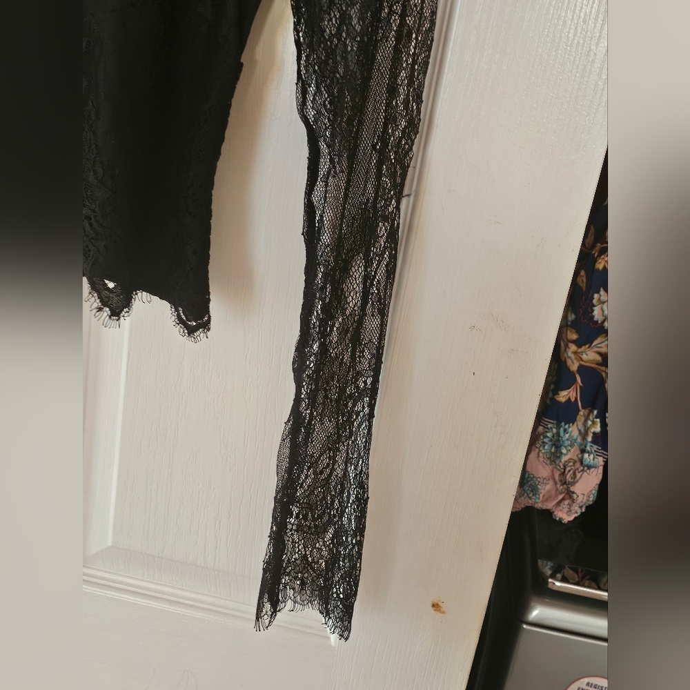 Chic Black Lace Blouse for Women - Picture 9 of 10